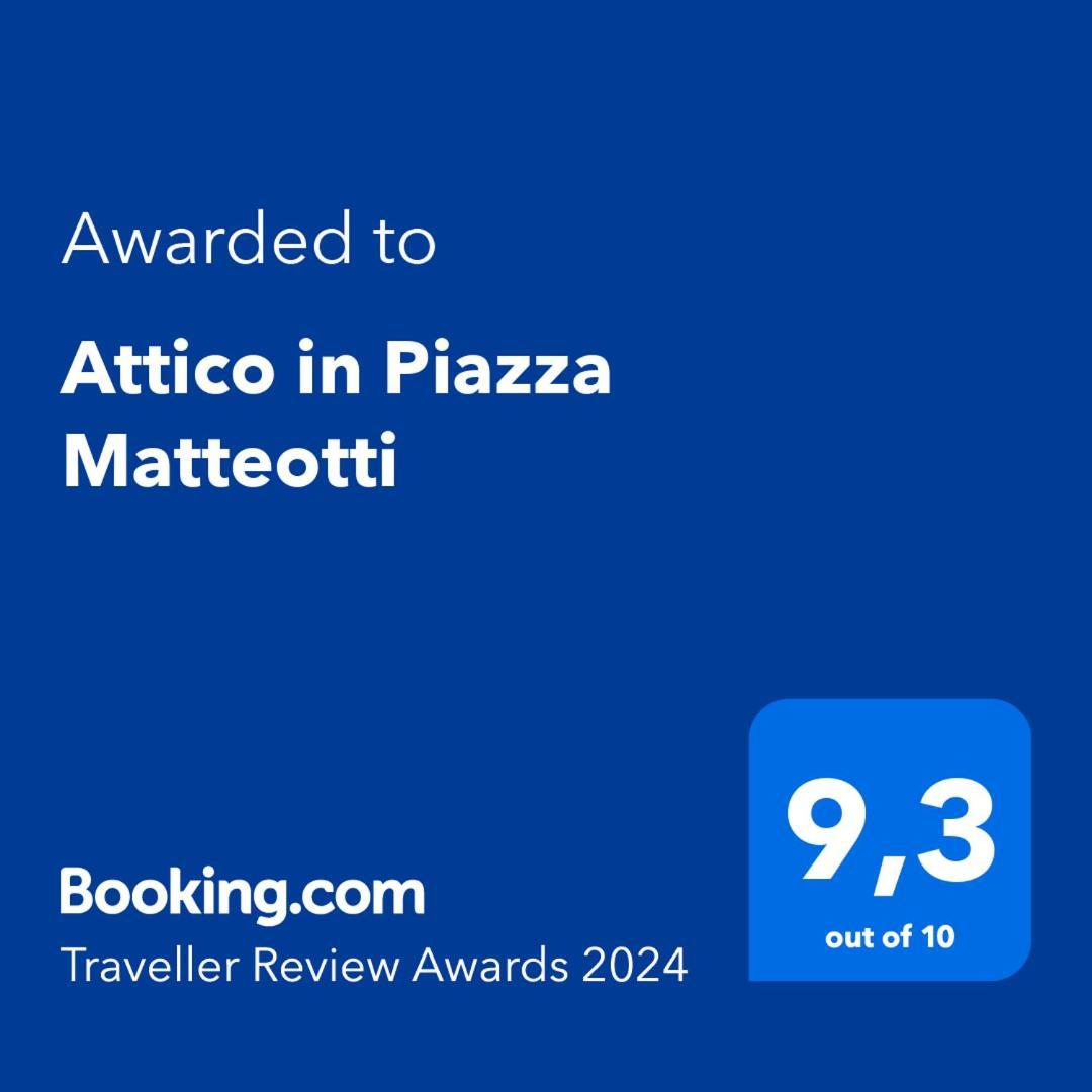 Attico In Piazza Matteotti Apartment Desenzano del Garda Luaran gambar